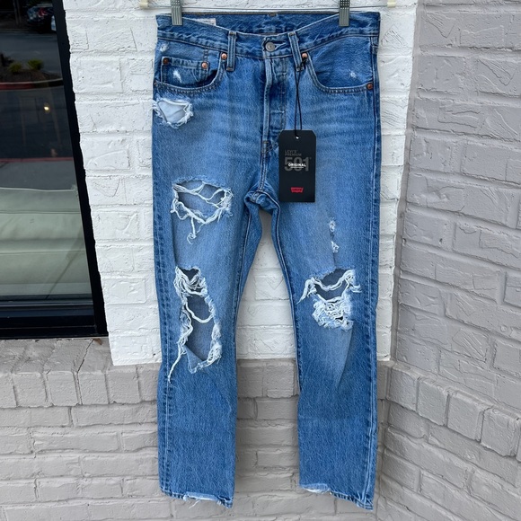 NWT Levi’s 501 High-Rise Distressed Jeans - Picture 5 of 9